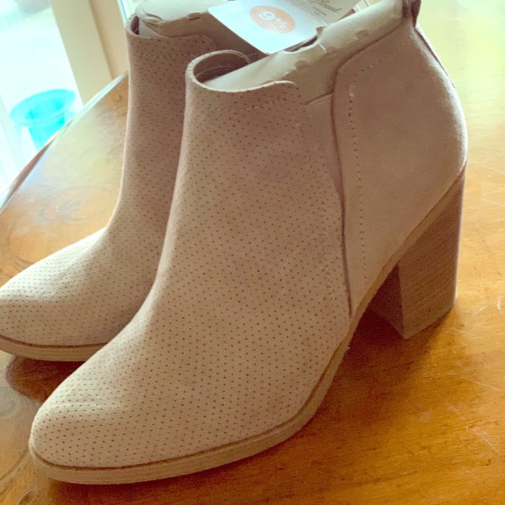 Ankle Boots, perforated microsuede